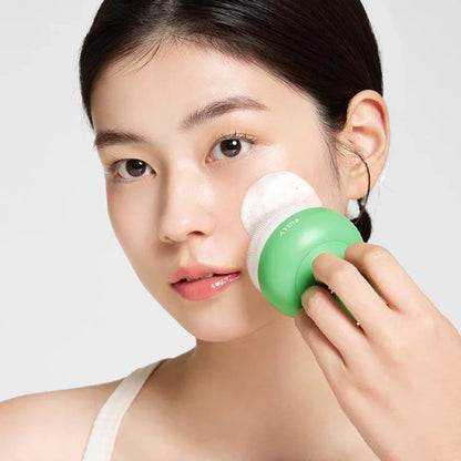 [FULLY] Pore Cleansing Brush